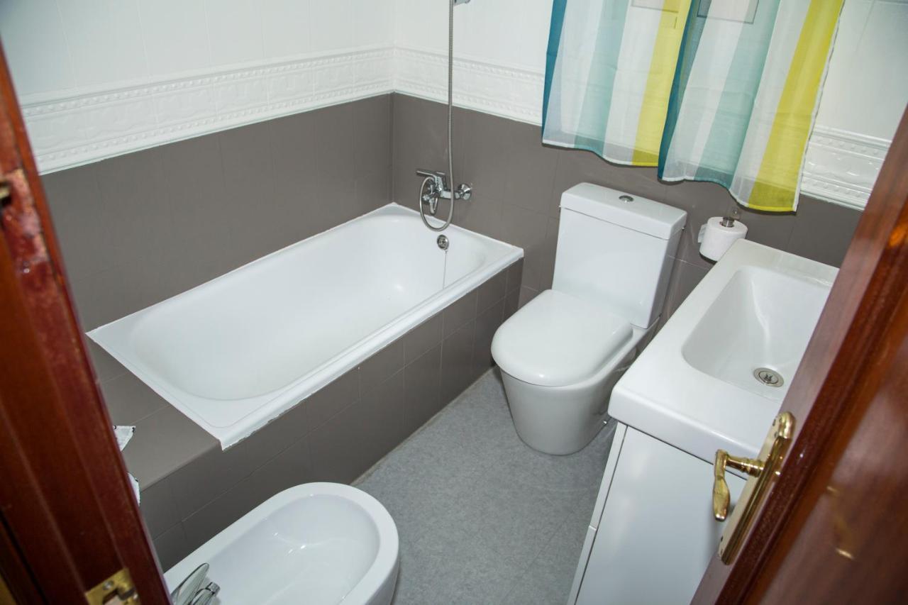 Apartamento Reus 1 - Parking Gratuito Екстер'єр фото