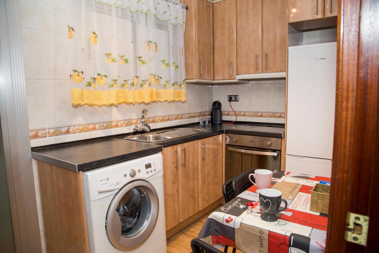 Apartamento Reus 1 - Parking Gratuito Екстер'єр фото