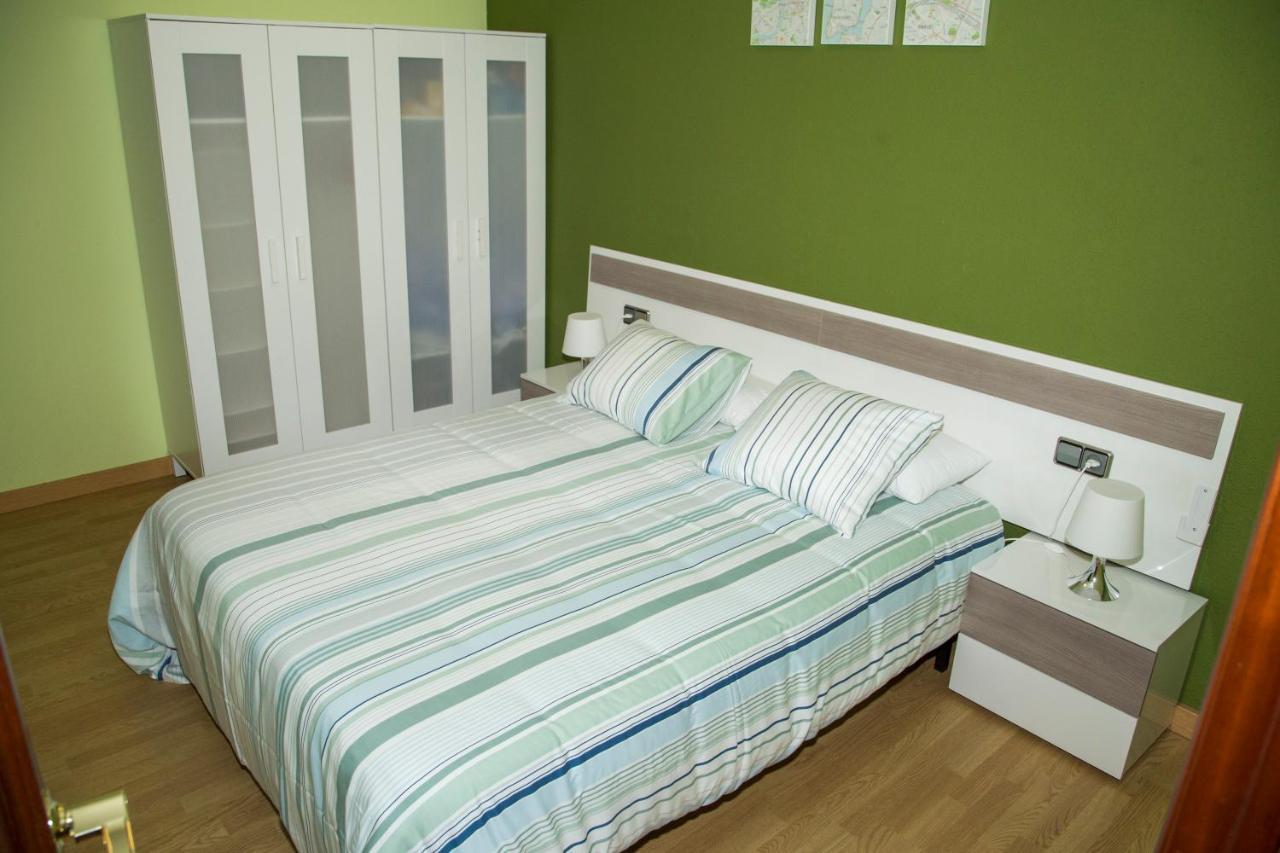Apartamento Reus 1 - Parking Gratuito Екстер'єр фото